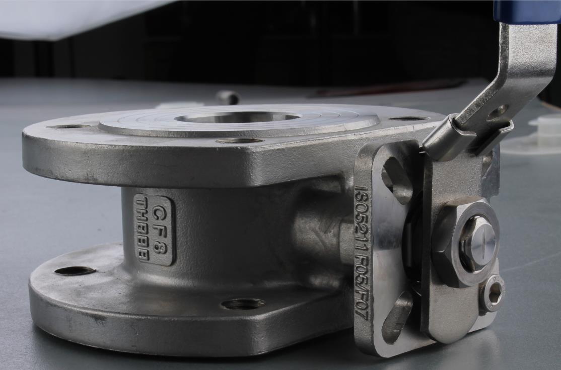 CF8 DN50 WAFER BALL VALVE ISO5211 MOUNTING PAD F05 F07