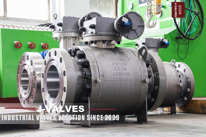 Forged Vs Cast Trunnion-Mounted Ball Valves: Strength And Durability