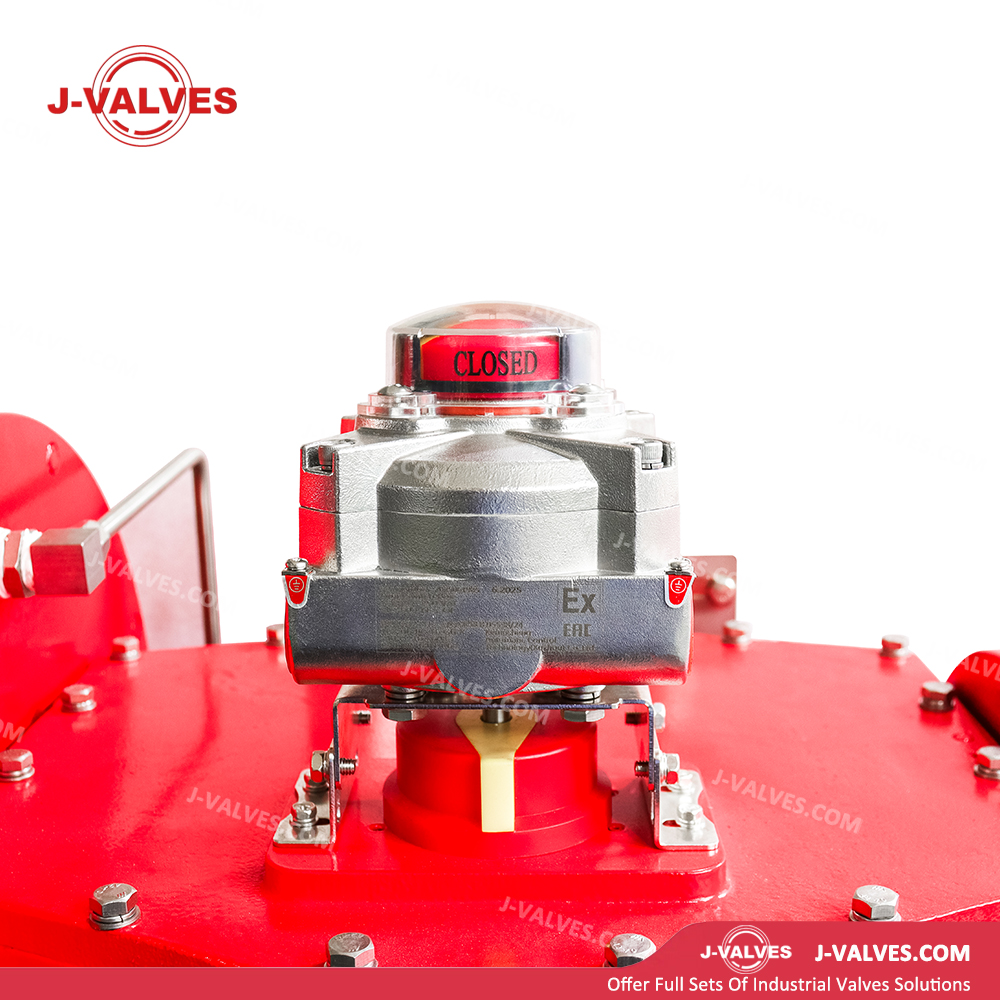 Four Way Floating Ball Valve with Pneumatic Actuator