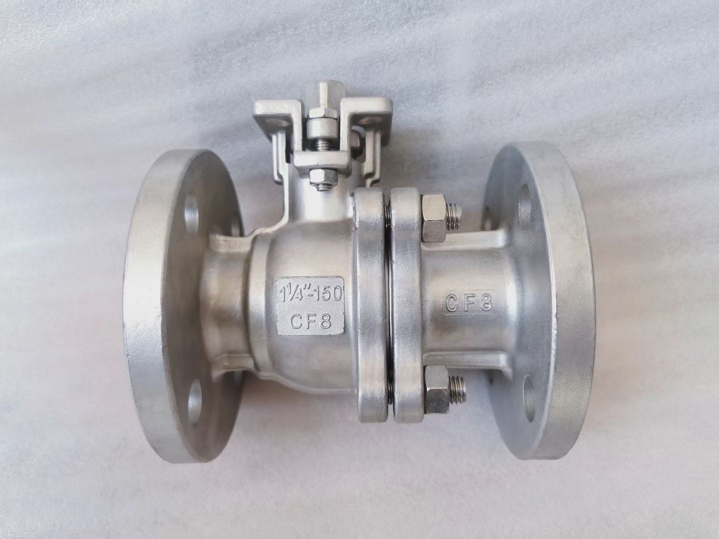 stainless steel flange floating ball valve with ISO5211 direct mounting pad