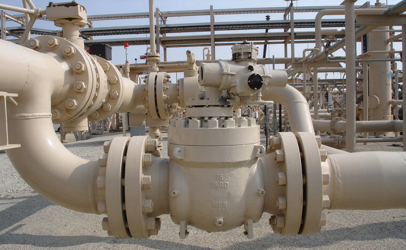 top entry trunnion ball valve with one piece body installed on a pipeline block valve station